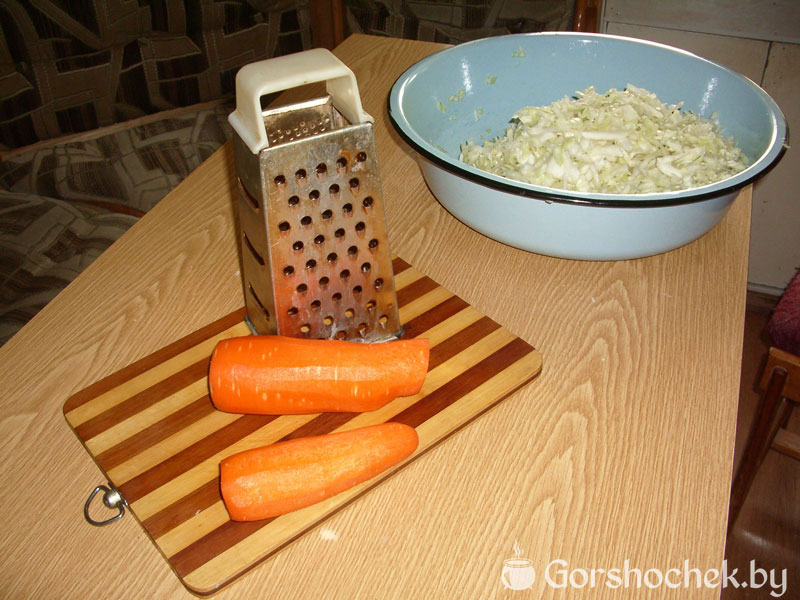 Капуста тушеная морковку почистить